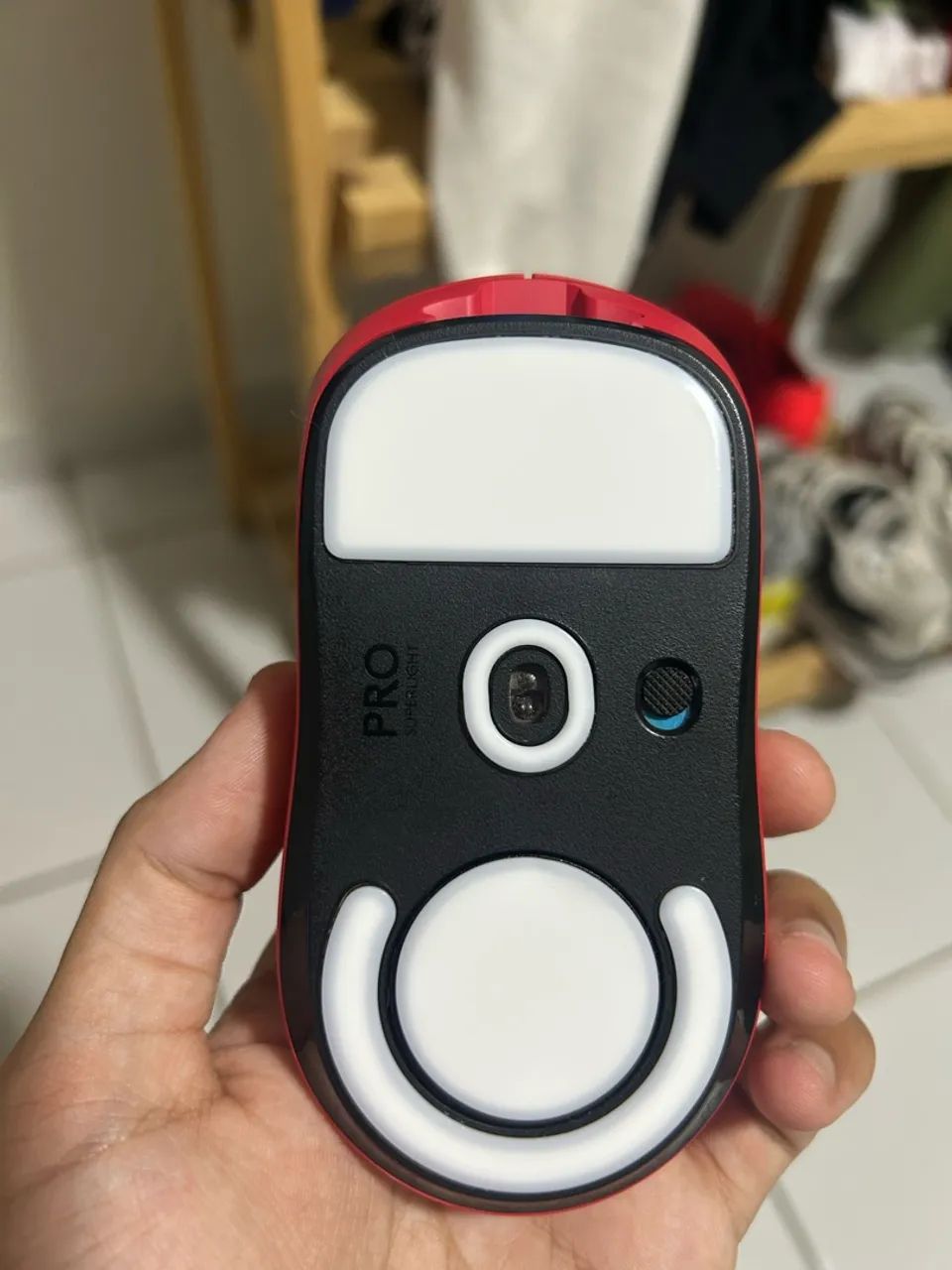 G pro superlight + feet tiger ice