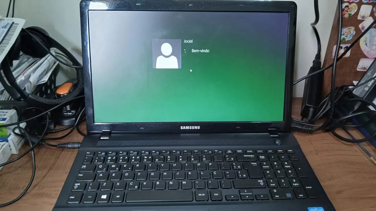 Notebook Samsung Ativ Book 2 (Série NP270E) - Perfeito para o Dia a Dia! - Foto 2