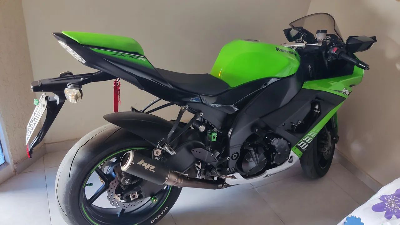 Kawasaki Zx-10/ Zx-10r 1000cc 2009 - 1505038479 | OLX
