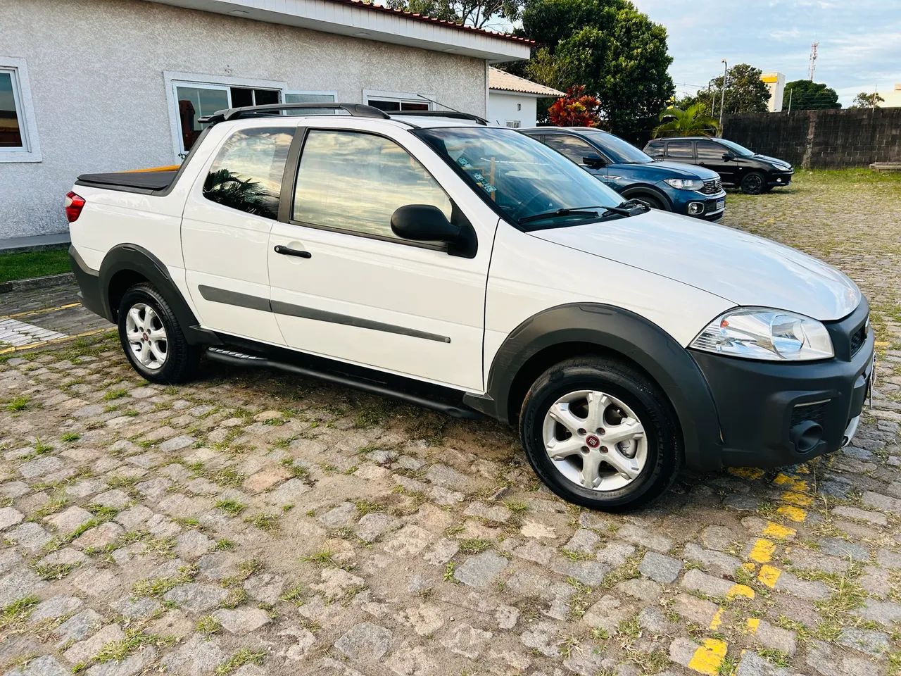 Fiat Strada Working 1.4 MPI Fire Flex 8V CD 2014