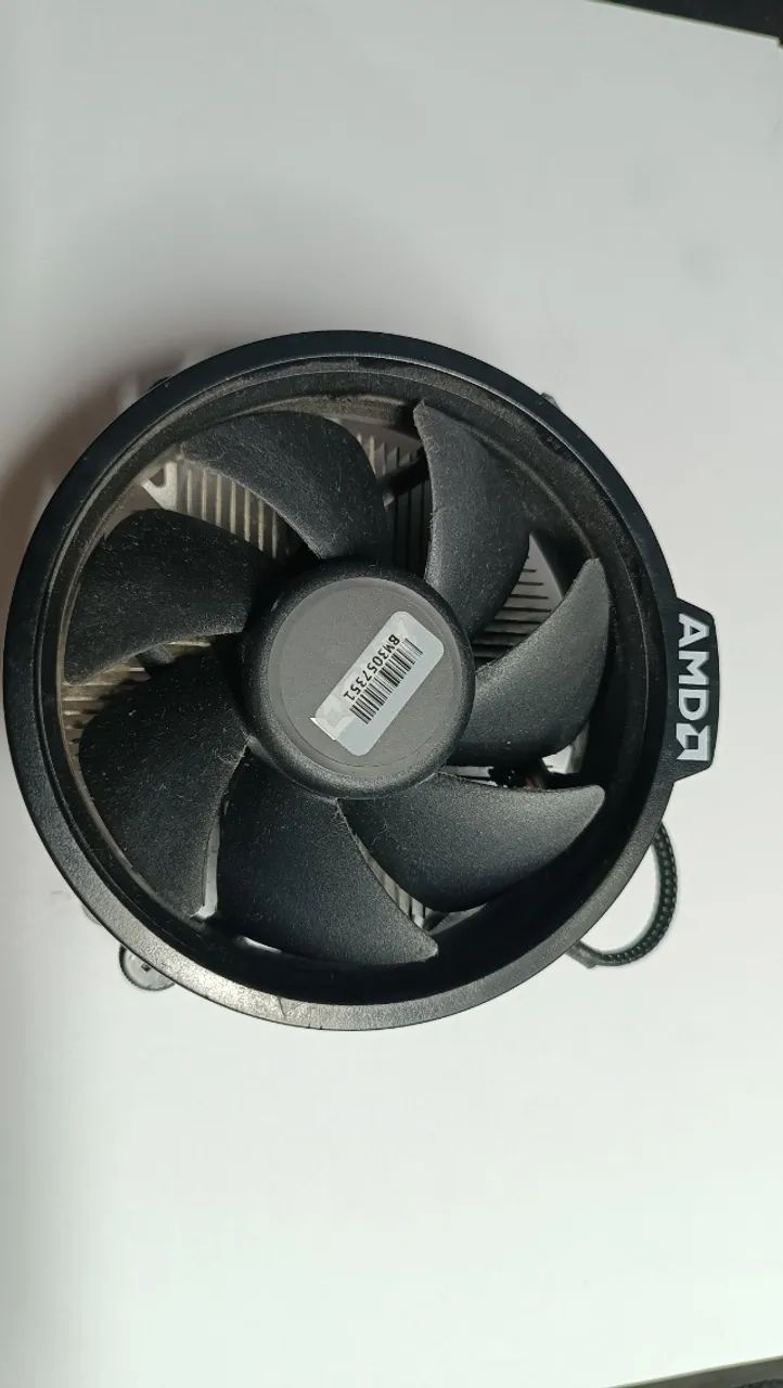 Procesador Ryzen 3 3200 G - Foto 2