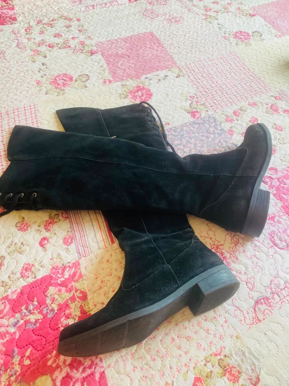 SAPATOS E BOTAS Á VENDA! - Foto 2