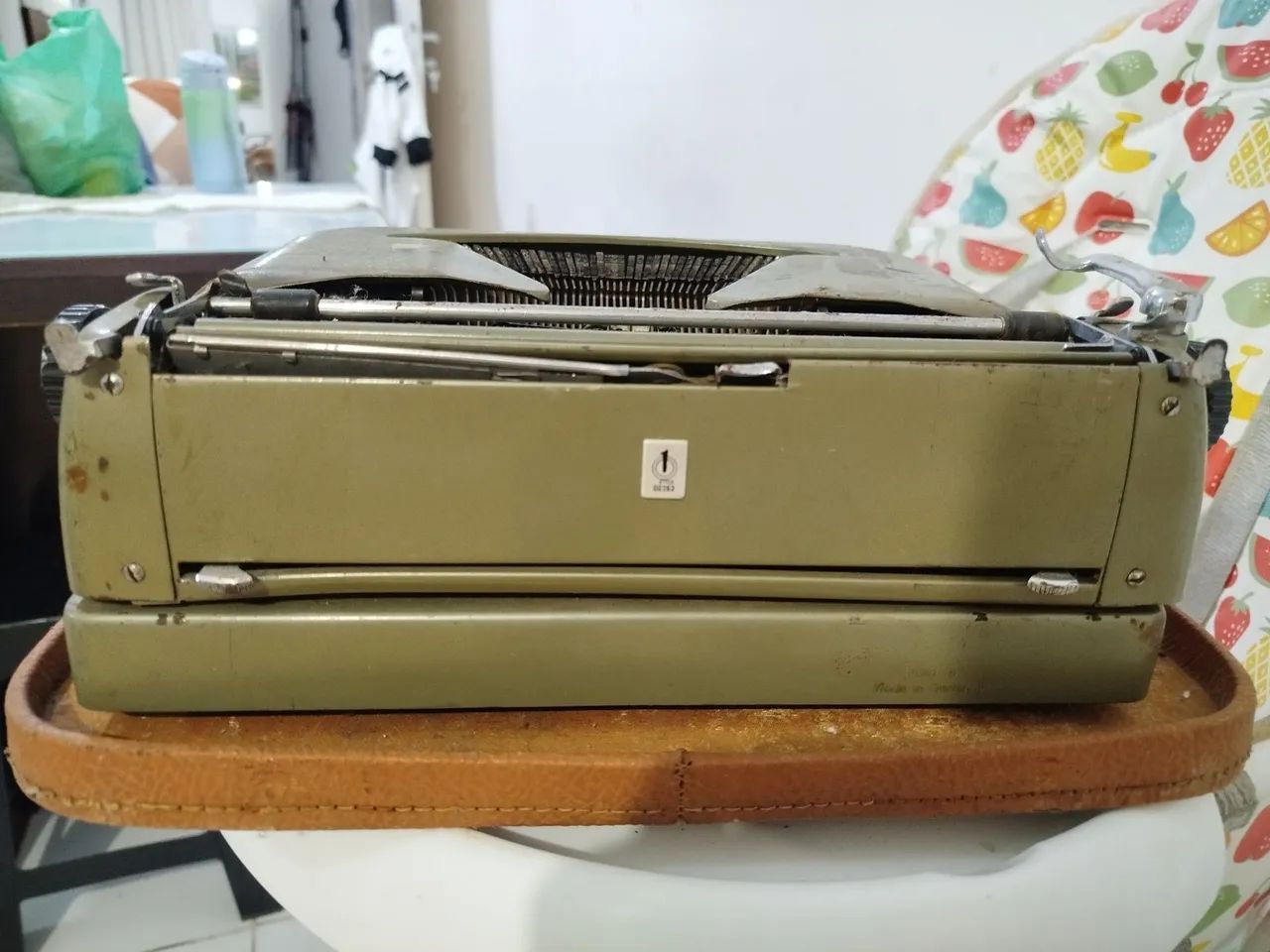 Maquina de escrever antiga  - Foto 3