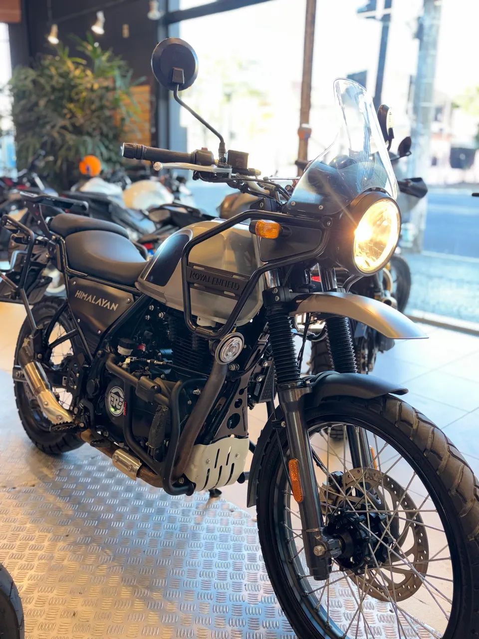 HIMALAYAN 411 - Foto 3