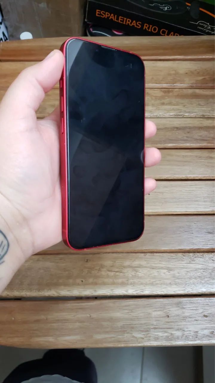 iPhone 13 vermelho 