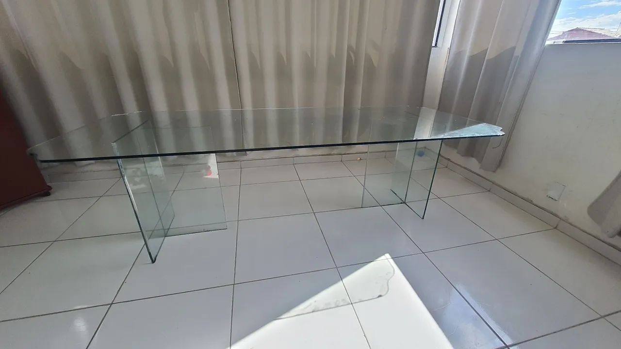 Vende-se mesa de vidro 8 lugares. - Foto 2