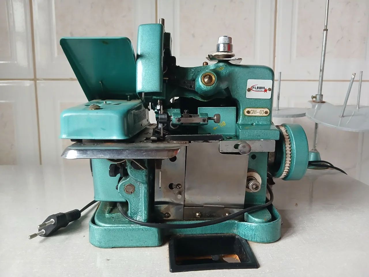Overloque FLAWIL GN1-6D - 110V