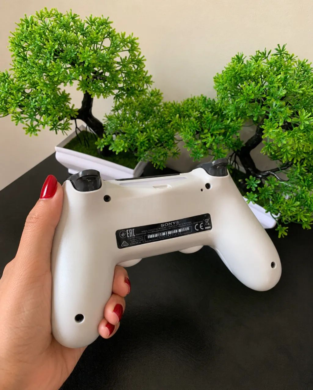 Controle PS4 Sony Branco - Foto 2