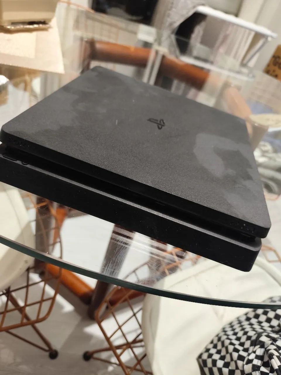PS4