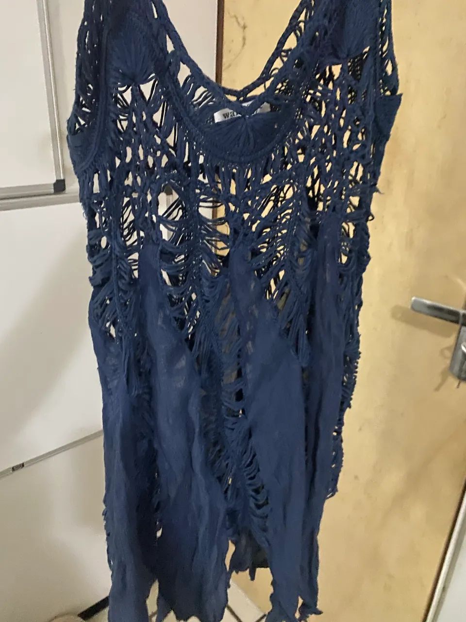 Saída de banho crochê com bordas azul escuro M - Foto 4