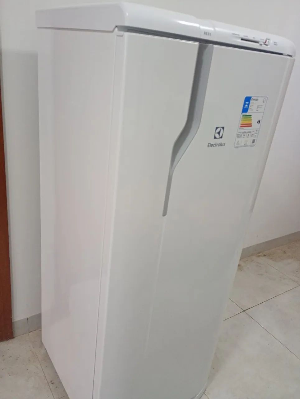 Geladeira Electrolux RE31  - Foto 4