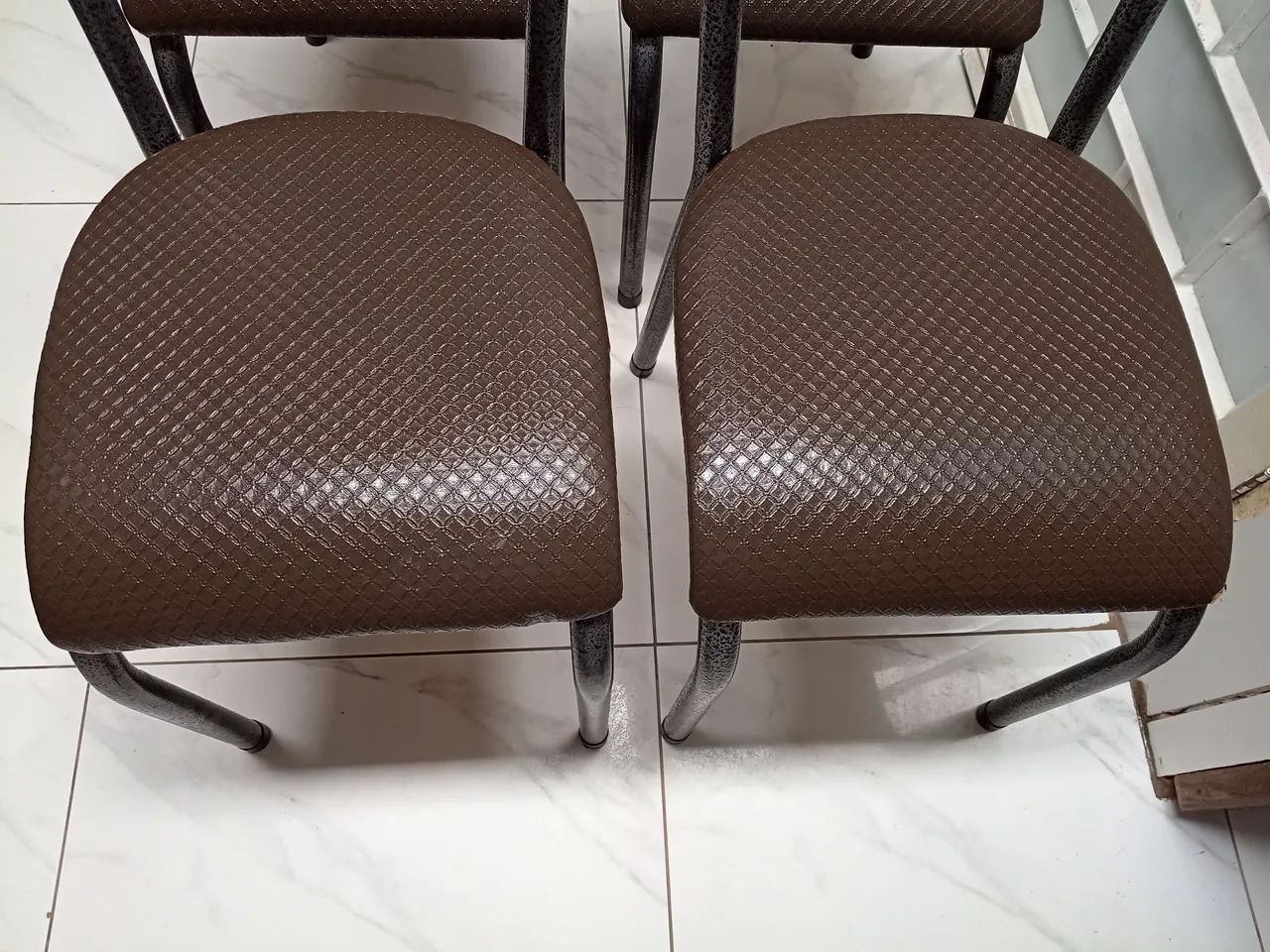 4 cadeiras  - Foto 3