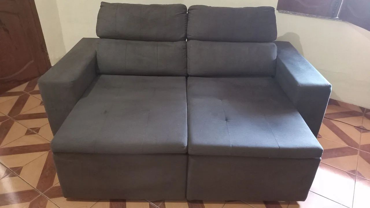 Vendo esse sofá pouco usado  - Foto 2