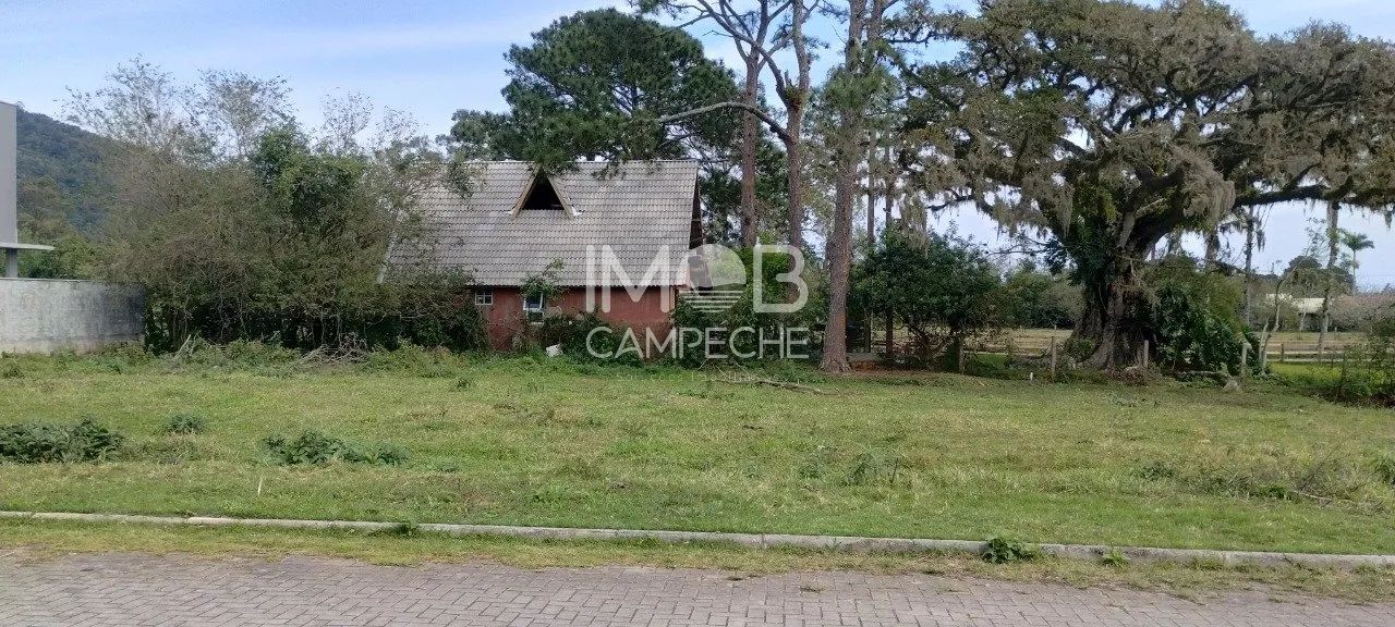 Terreno 450 m² no Ribeirão da Ilha.