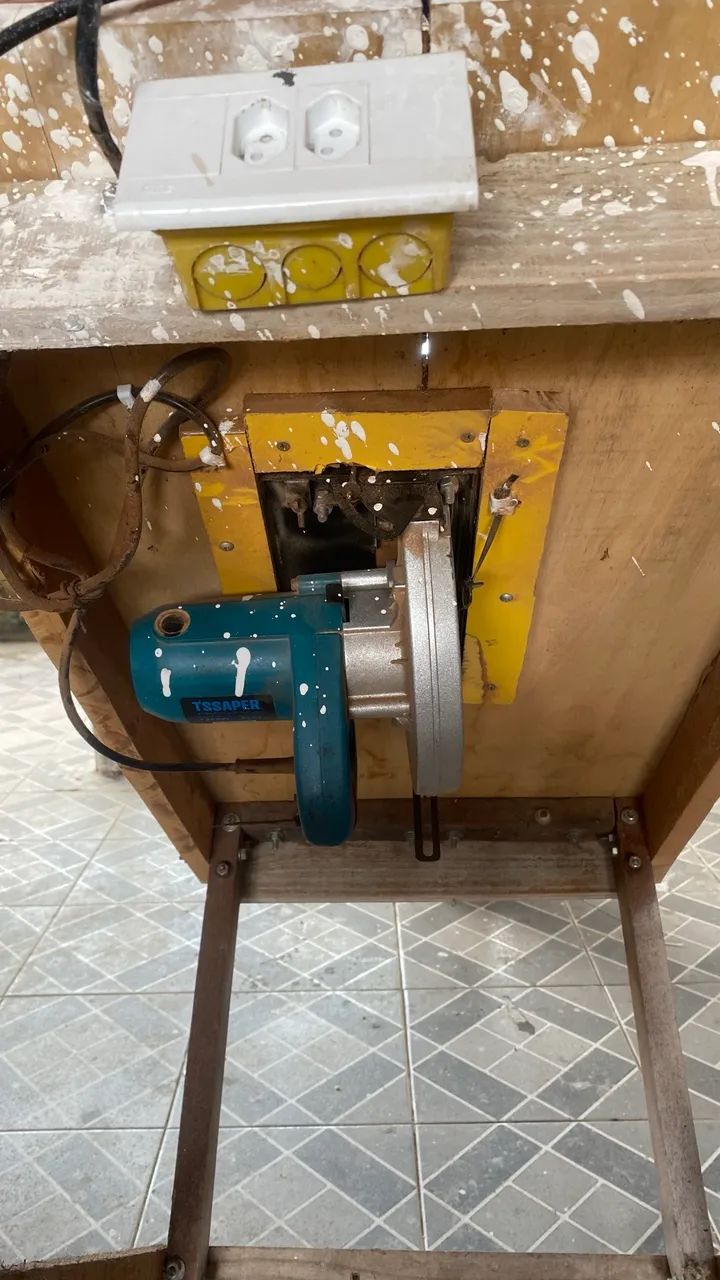 mesa pra corte de madeira - Foto 2