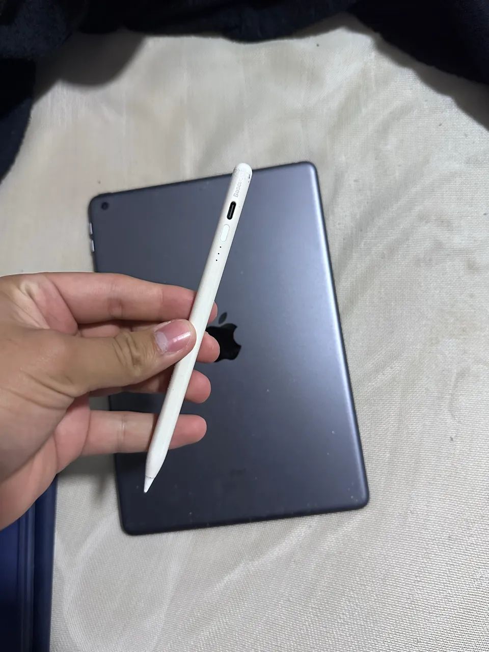 IPAD 9th semi novo