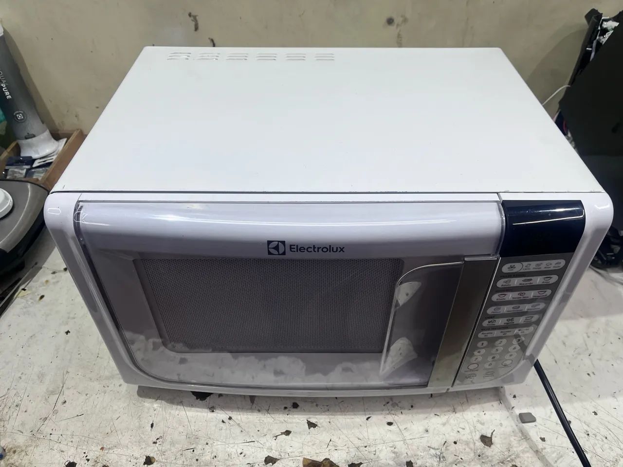 Microondas Eletrolux com garantia  - Foto 4