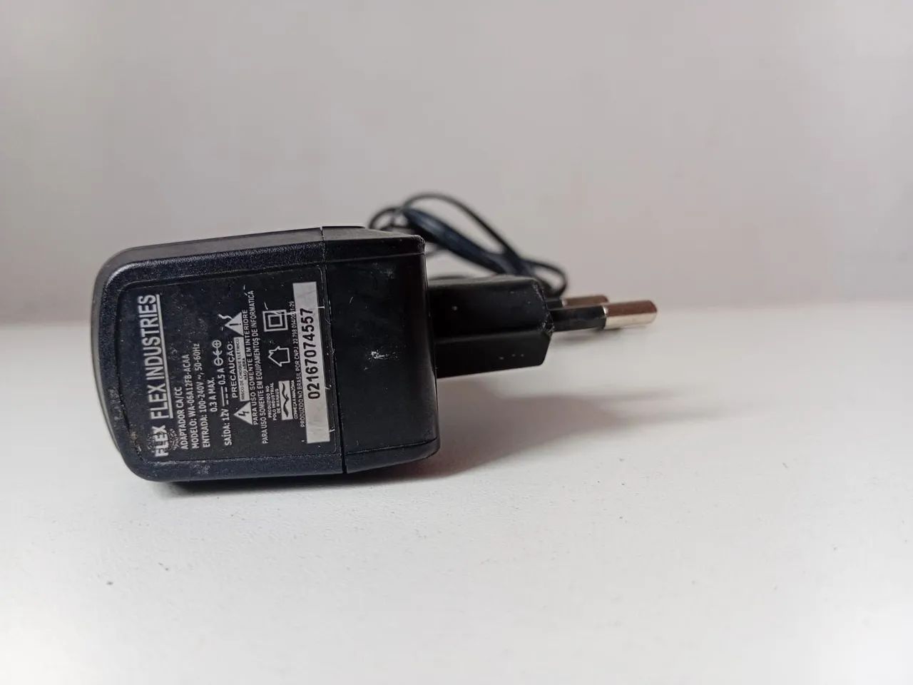 Kit com 3 Fontes/Carregadores Usado- 12V e 15V -  - Foto 5