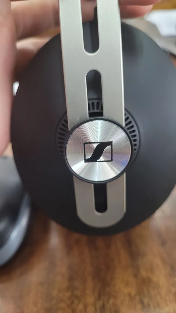 Fone Sennheiser Momentum 3 - Foto 3