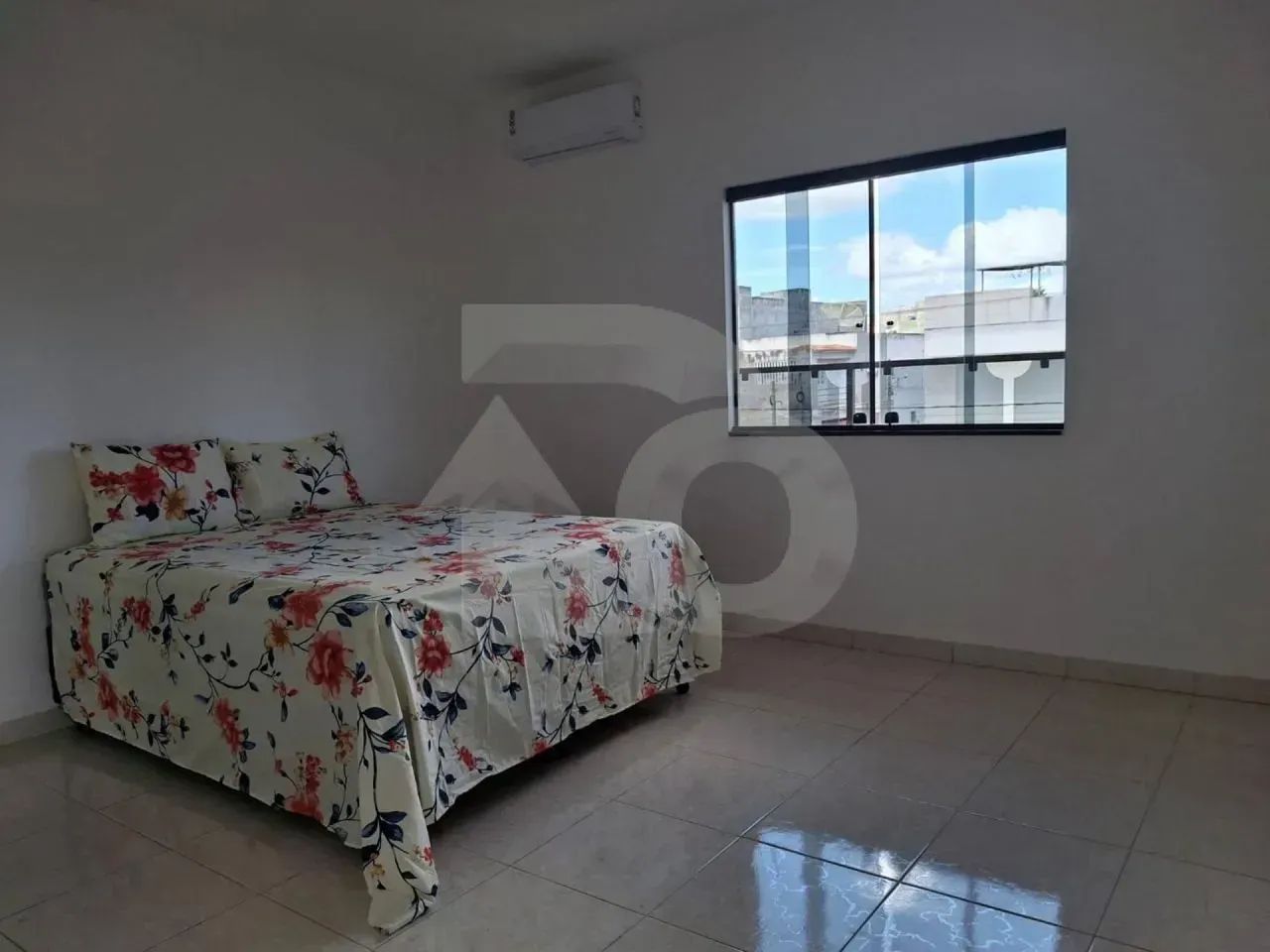 Apartamento no Centro de Nossa Senhora da Glória - 4 Quartos, 3 Banheiros e Varanda - Foto 4