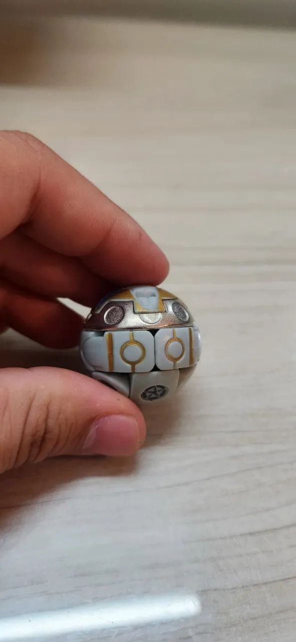 Bakugan Haos Premo Vulkan  - Foto 2