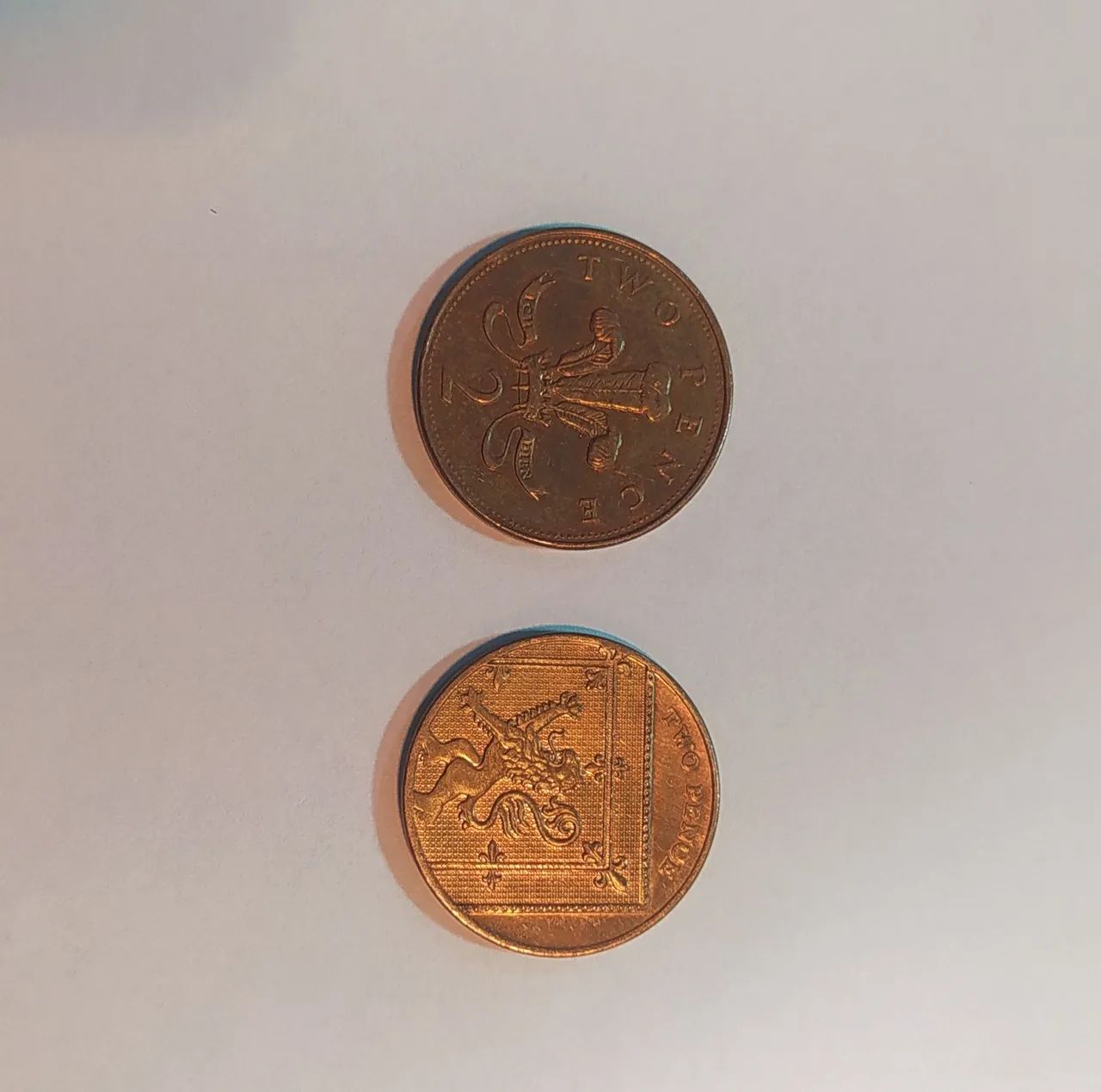 2 Moedas do Reino Unido