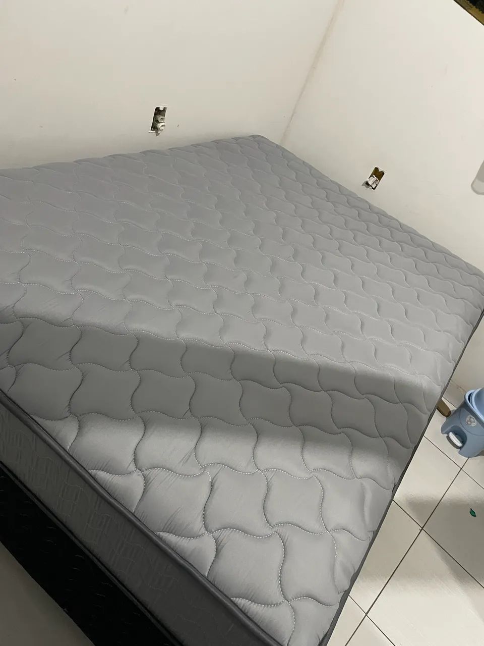 Cama box de casal 