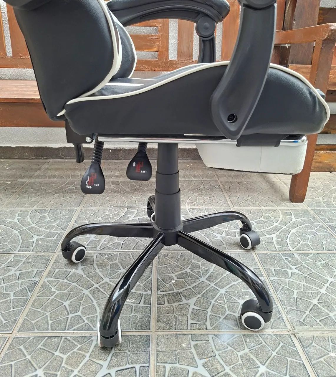 Cadeira Gamer Ninja Minato, Reclinável, Preta e Branca - Foto 6