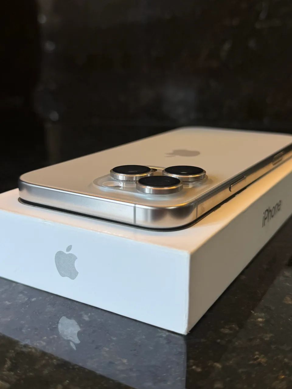 iPhone 16 pro max  - Foto 4