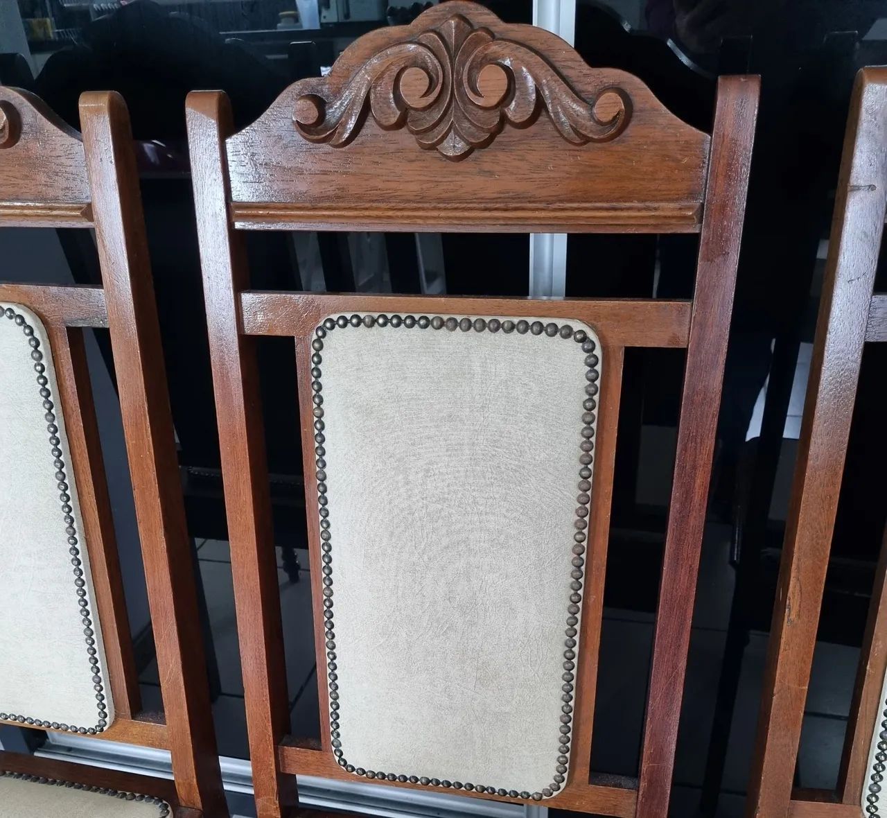 Cadeiras antigas  - Foto 4