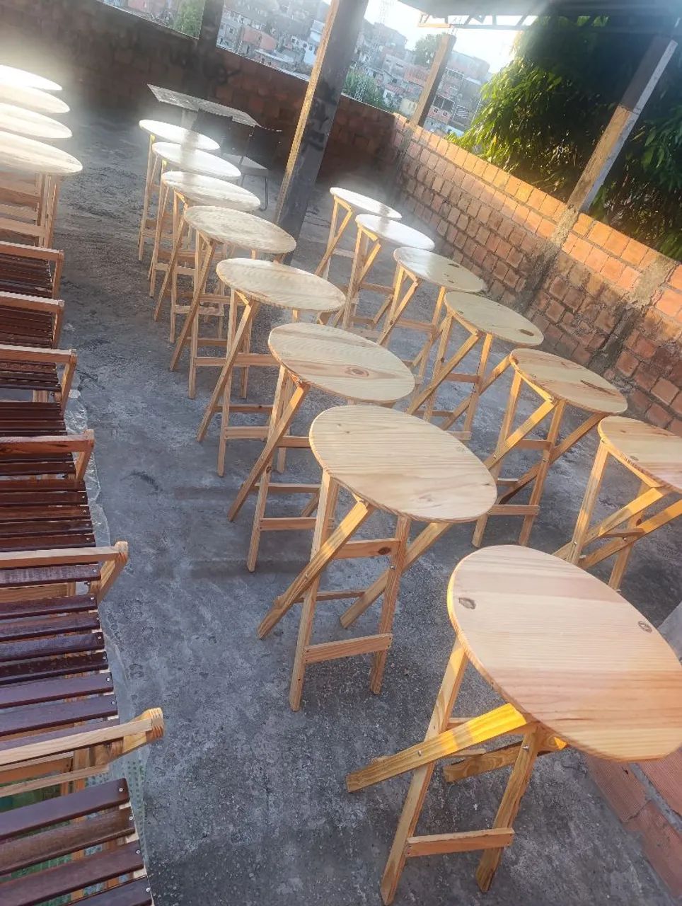 Mesa e banquetas (somos fabricante)