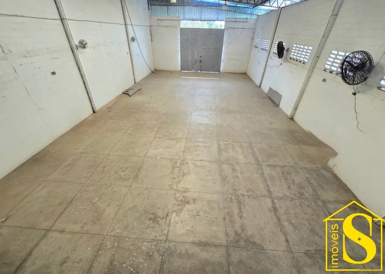 Galpão Comercial 312m² no Centro de Eusébio  Pé Direito 6m | Piso Industrial | Escritórios - Foto 2
