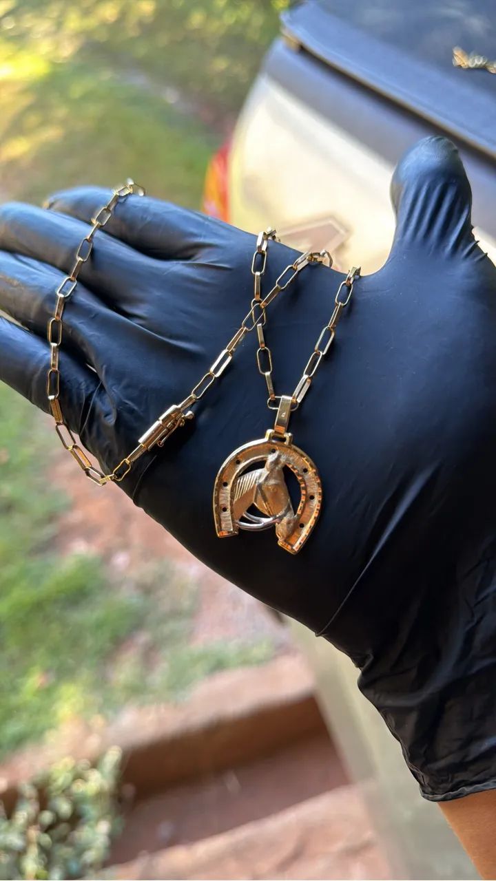 Vendo cordão de ouro maciço 