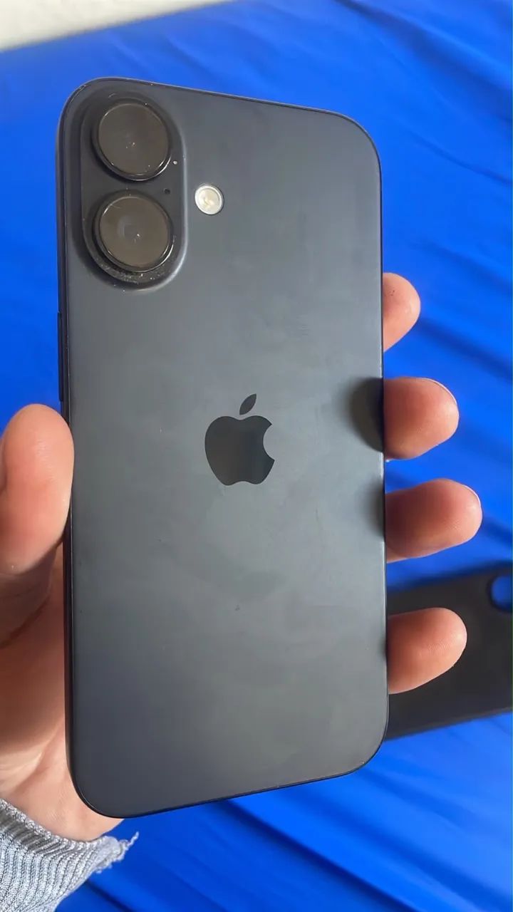 iPhone 16  - Foto 3