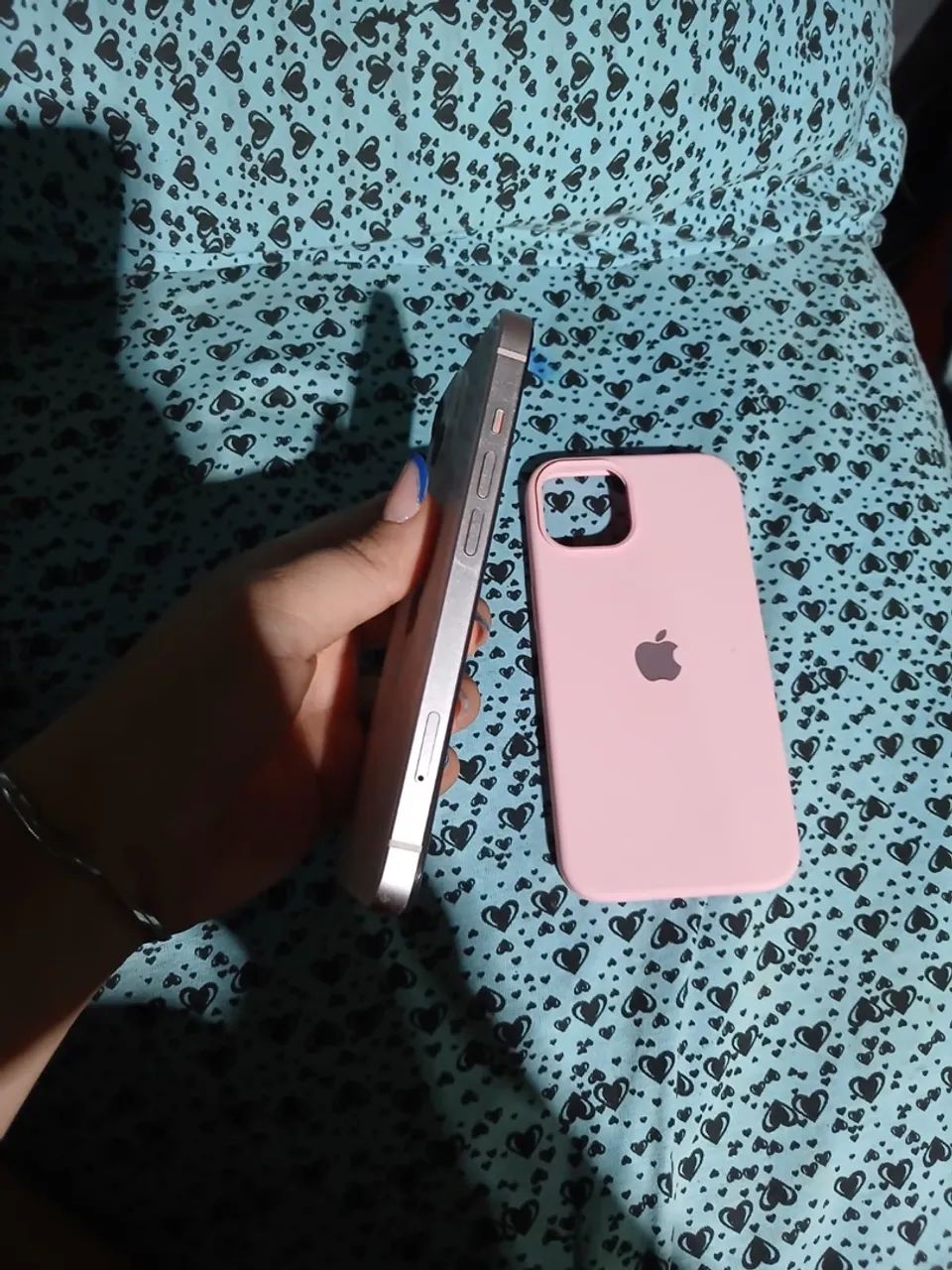 Vendo ou troco iPhone 13  - Foto 2