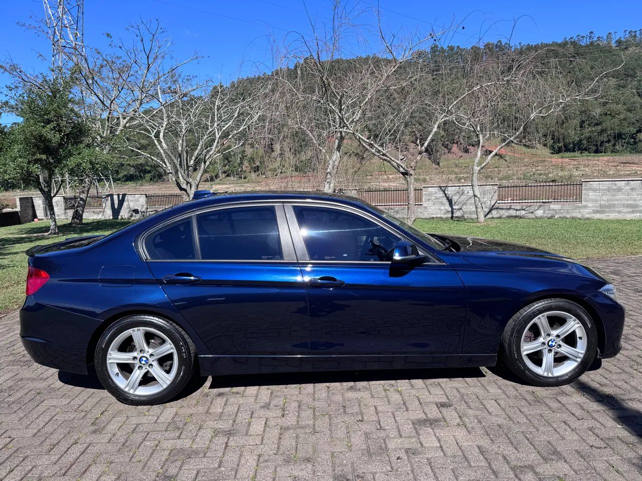 BMW 320I A 2.0 Turbo/activeflex 16V 184cv 4P 2014 - Foto 3