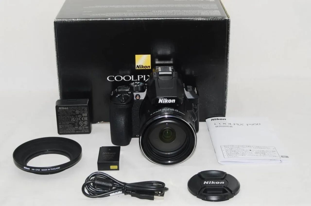 CÂMERA FOTOGRÁFICA NIKON COOLPIX P950 - LACRADA 