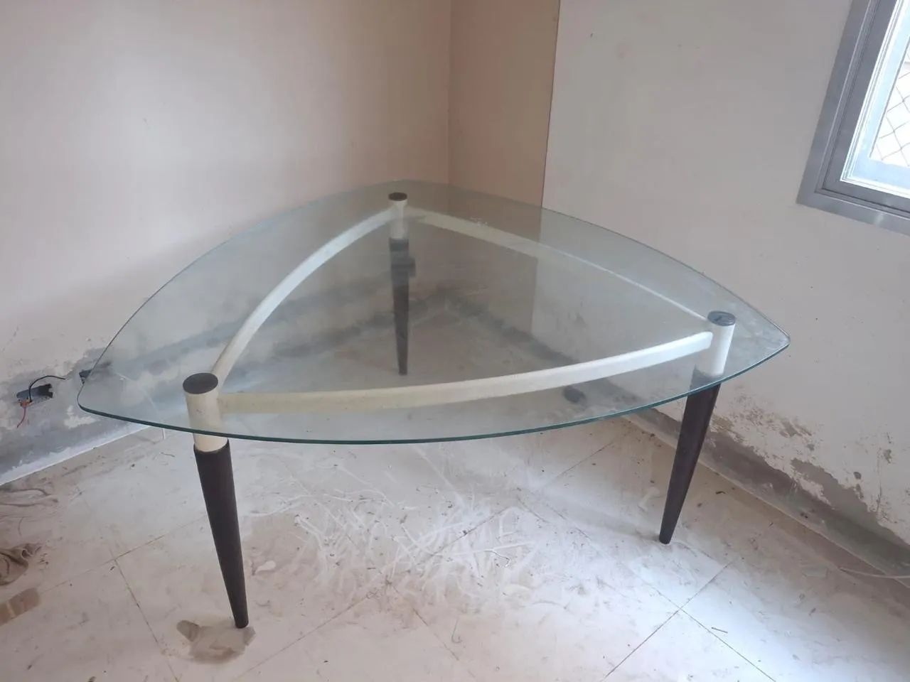 Mesa e aparador - Foto 4