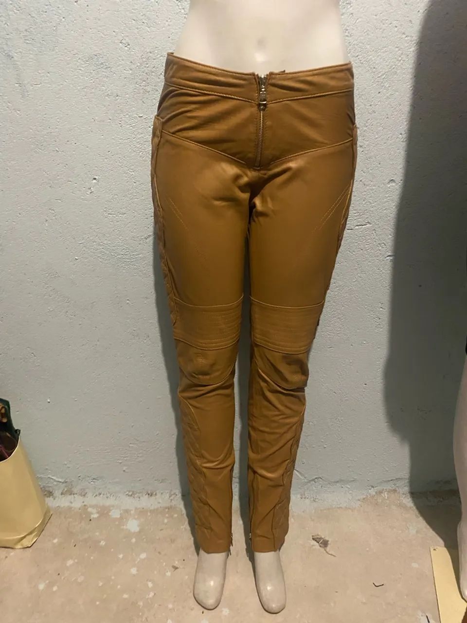 Calça couro legítimo  - Foto 2
