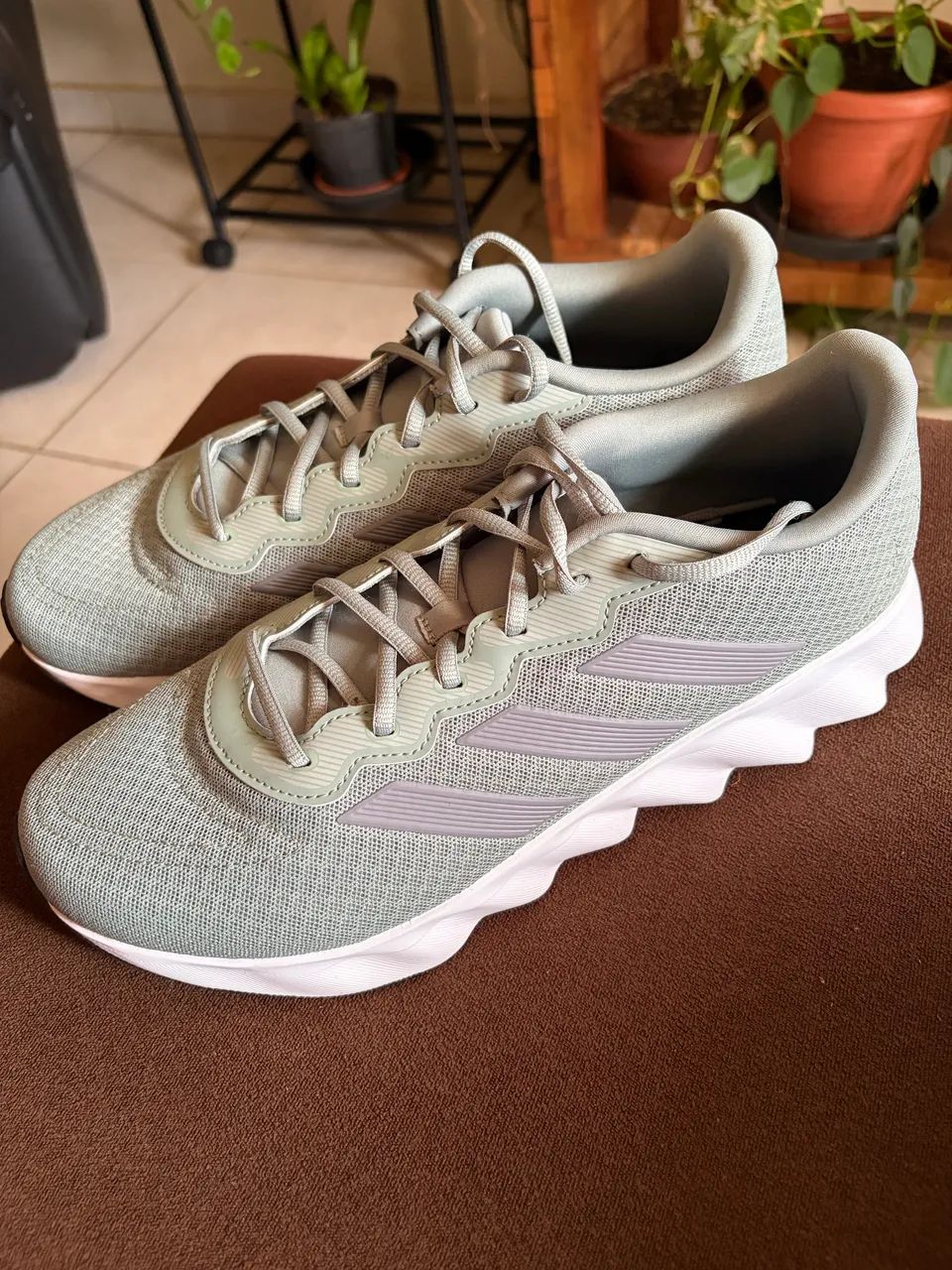 Vendo Tênis 42 Adidas Switch Verde 