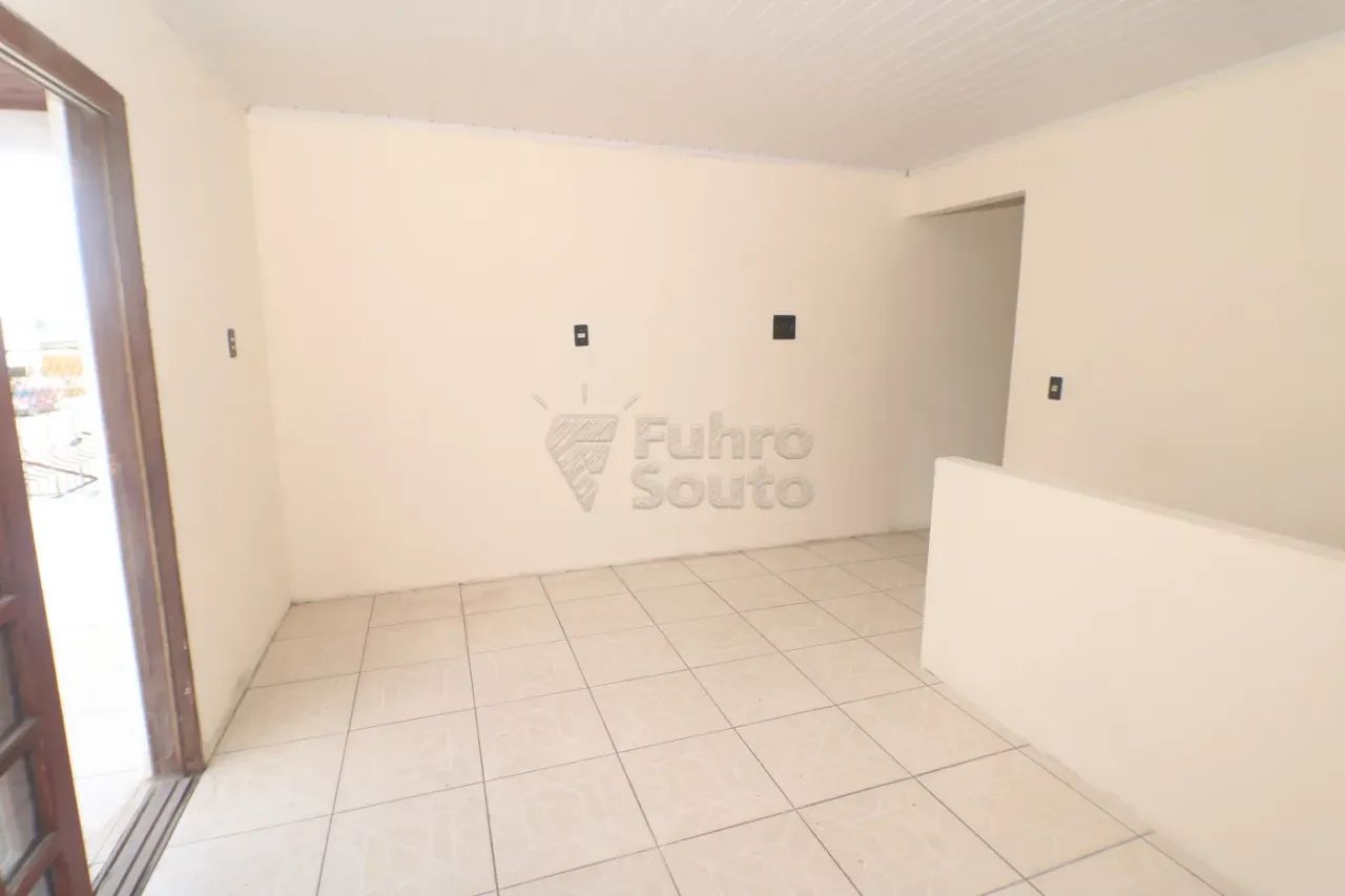Casa com 1 dormitório e sacada no Fragata em Pelotas - Foto 5