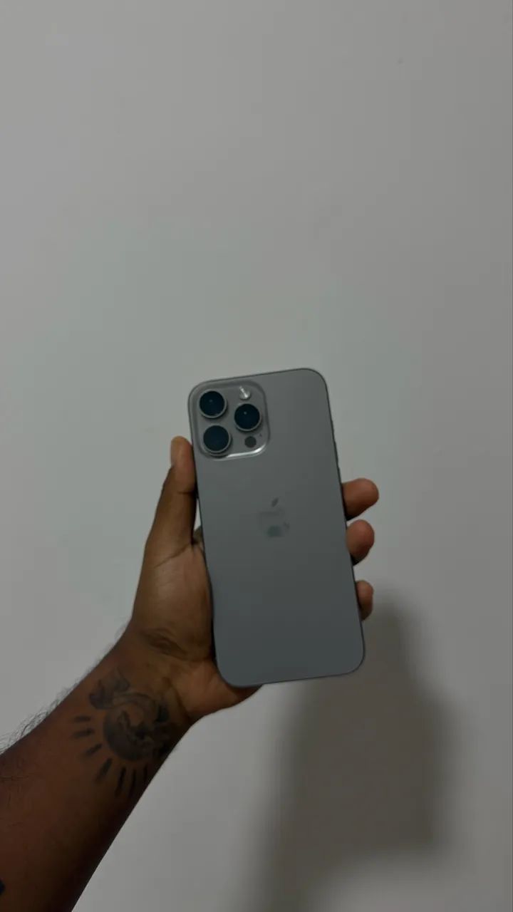 IPHONE 16 PRO MAX  - Foto 4