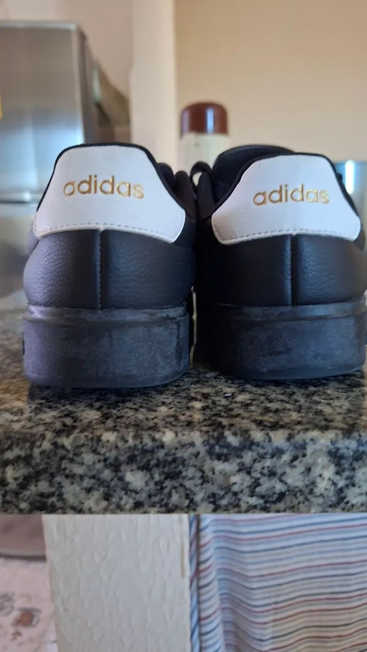 Sapato adidas preto N39 - Foto 3