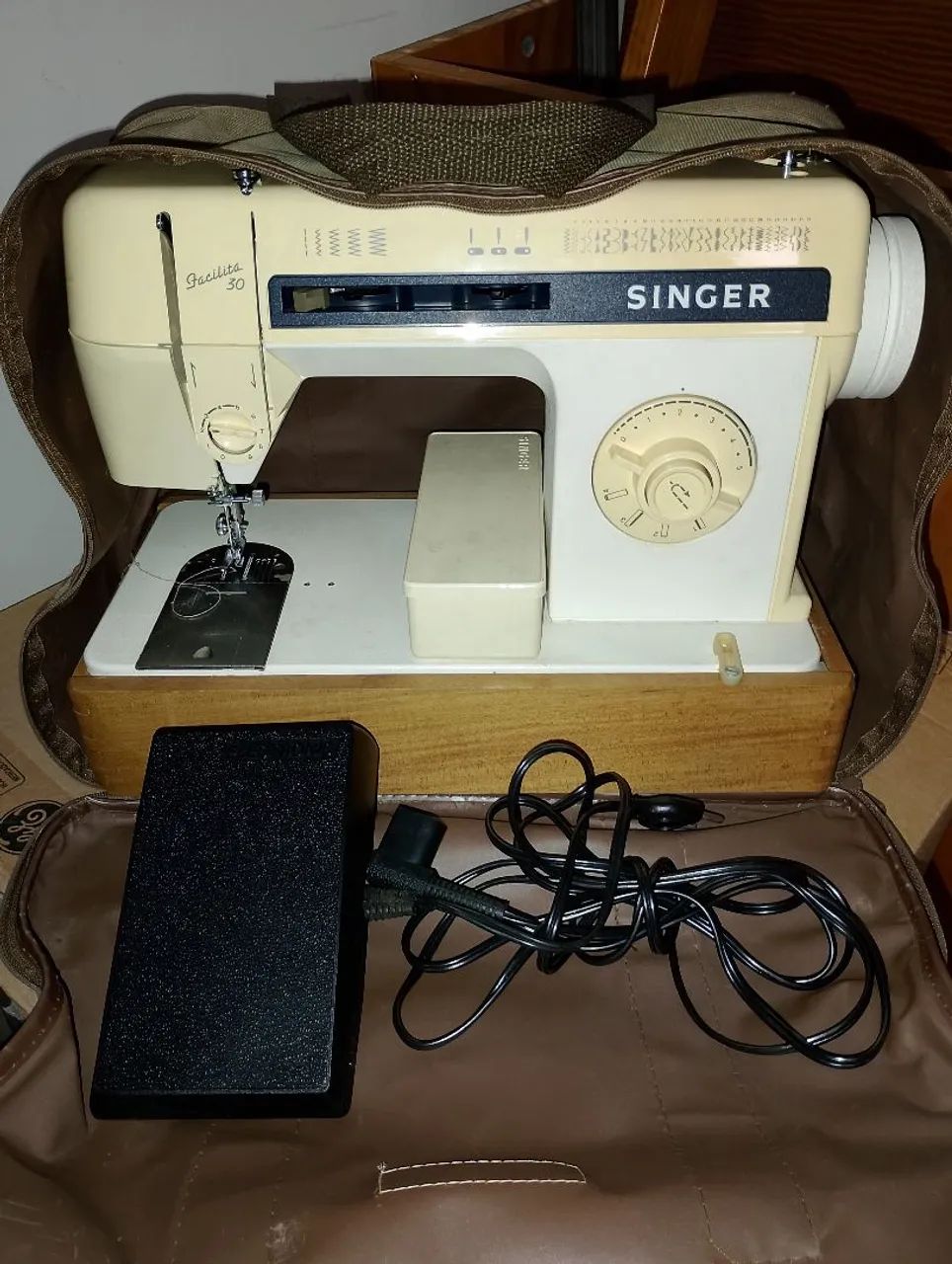 MÁQUINA DE COSTURA SINGER Facilita 30 - Foto 2