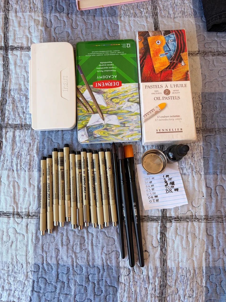 Materiais de arte  - Foto 4