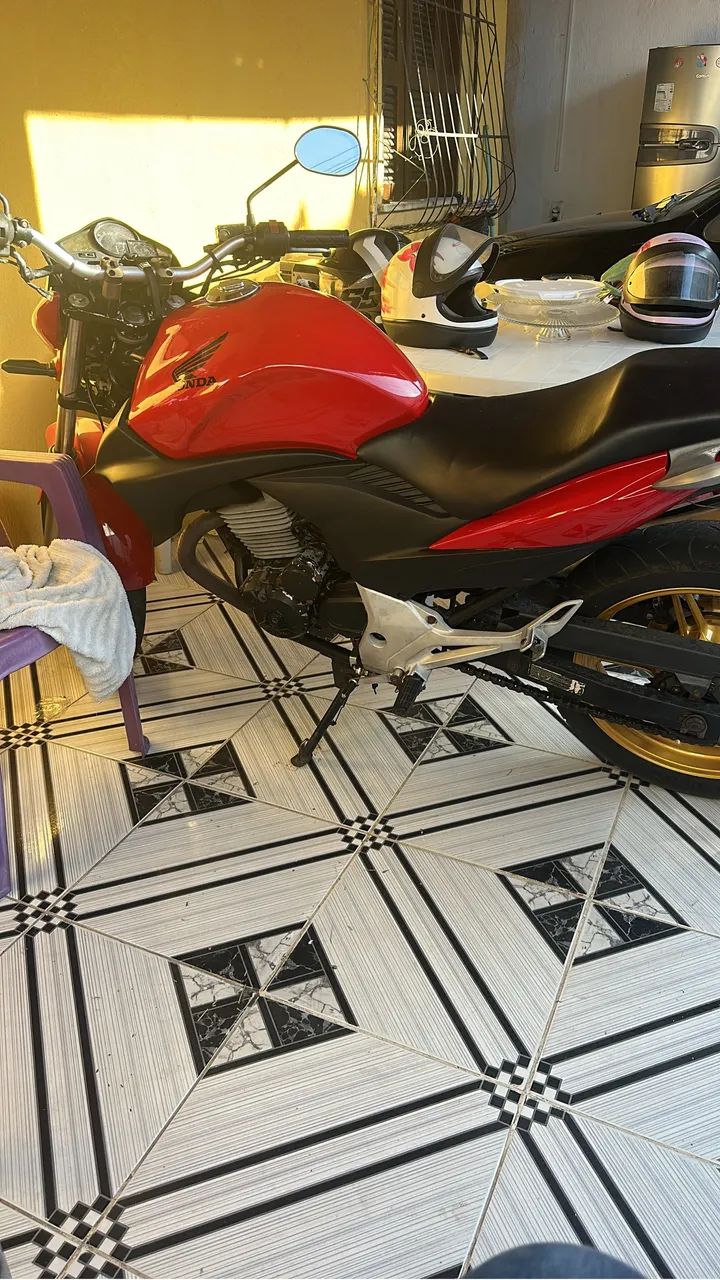 Cb 300 estado de zero