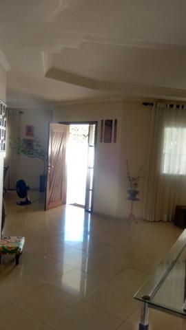 Lote com 800M² casa com 4 quartos quintal na frente e fundos com piscina churrasqueira - Foto 14