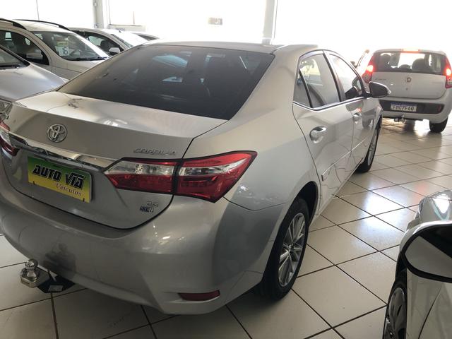 Toyota/Corolla 2.0 xei ano 2016 automático com 45 km - Foto 3