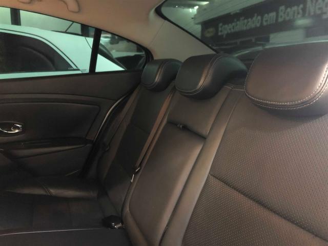 RENAULT FLUENCE 2012/2013 2.0 DYNAMIQUE 16V FLEX 4P AUTOMÁTICO - Foto 5