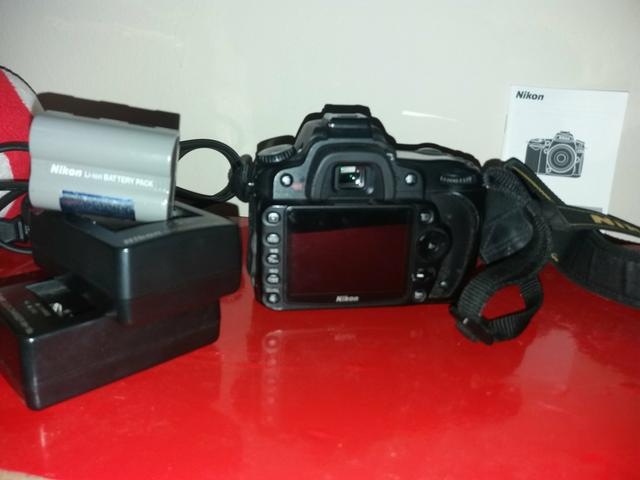 Nikon D90 com lente e acessórios - Foto 3